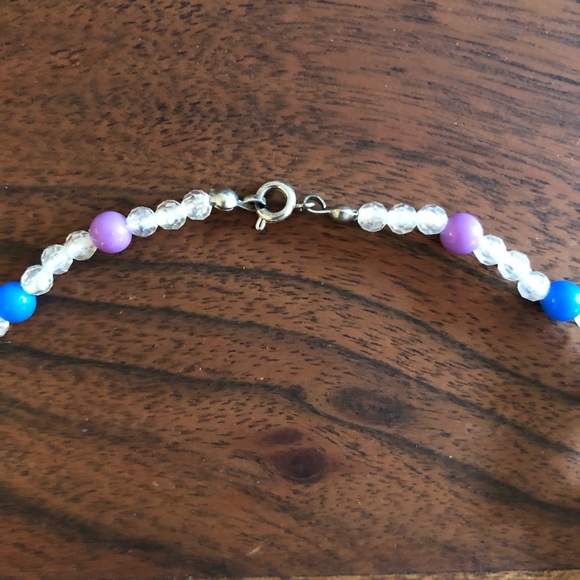 Rainbow heart & bow beaded Girls’ necklace - Picture 5 of 7